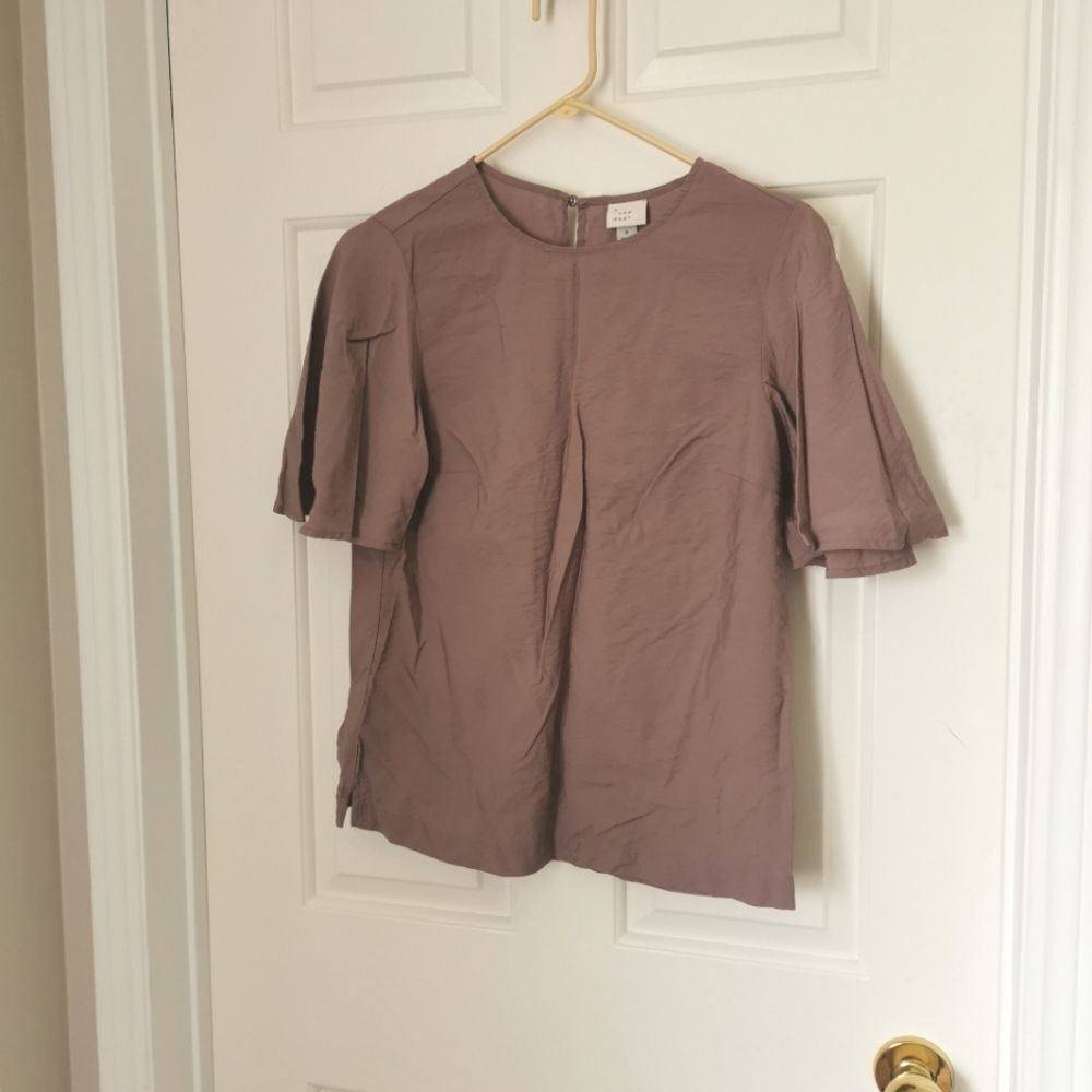 A new day t-shirt size S